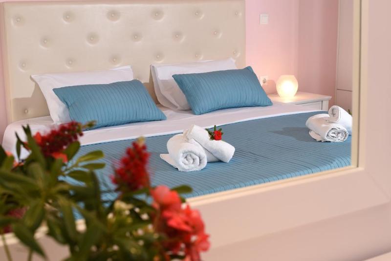 Palapart Gikas Suites And Studios Gouvia Dış mekan fotoğraf