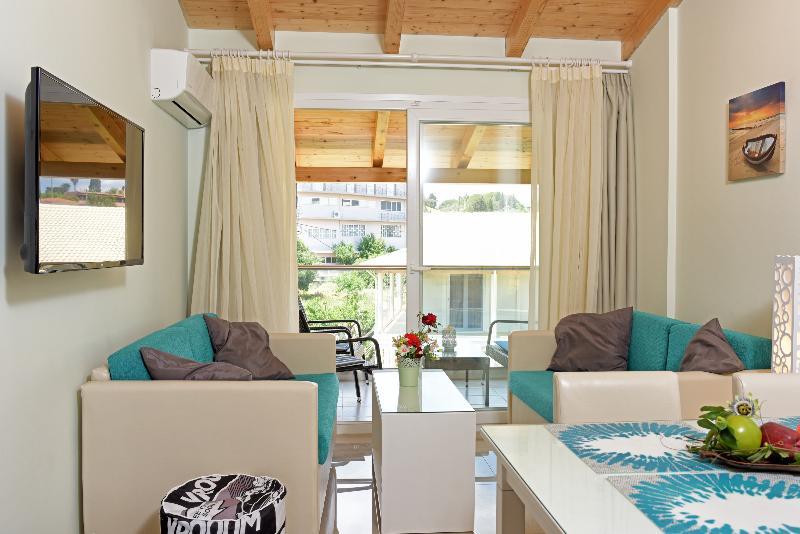 Palapart Gikas Suites And Studios Gouvia Dış mekan fotoğraf