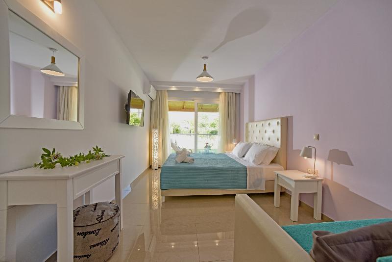 Palapart Gikas Suites And Studios Gouvia Dış mekan fotoğraf